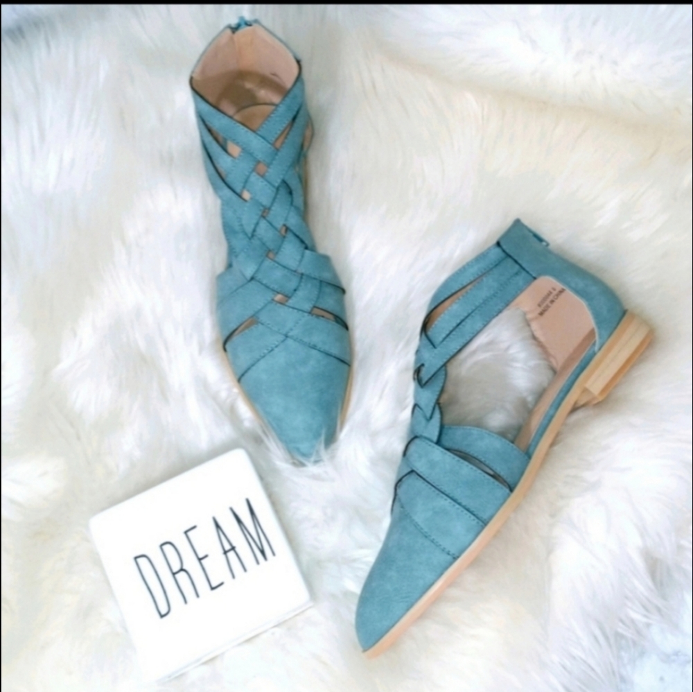 New! Boho Vibes Vegan Leather Shoes in Desert Blue - Picture 4 of 8